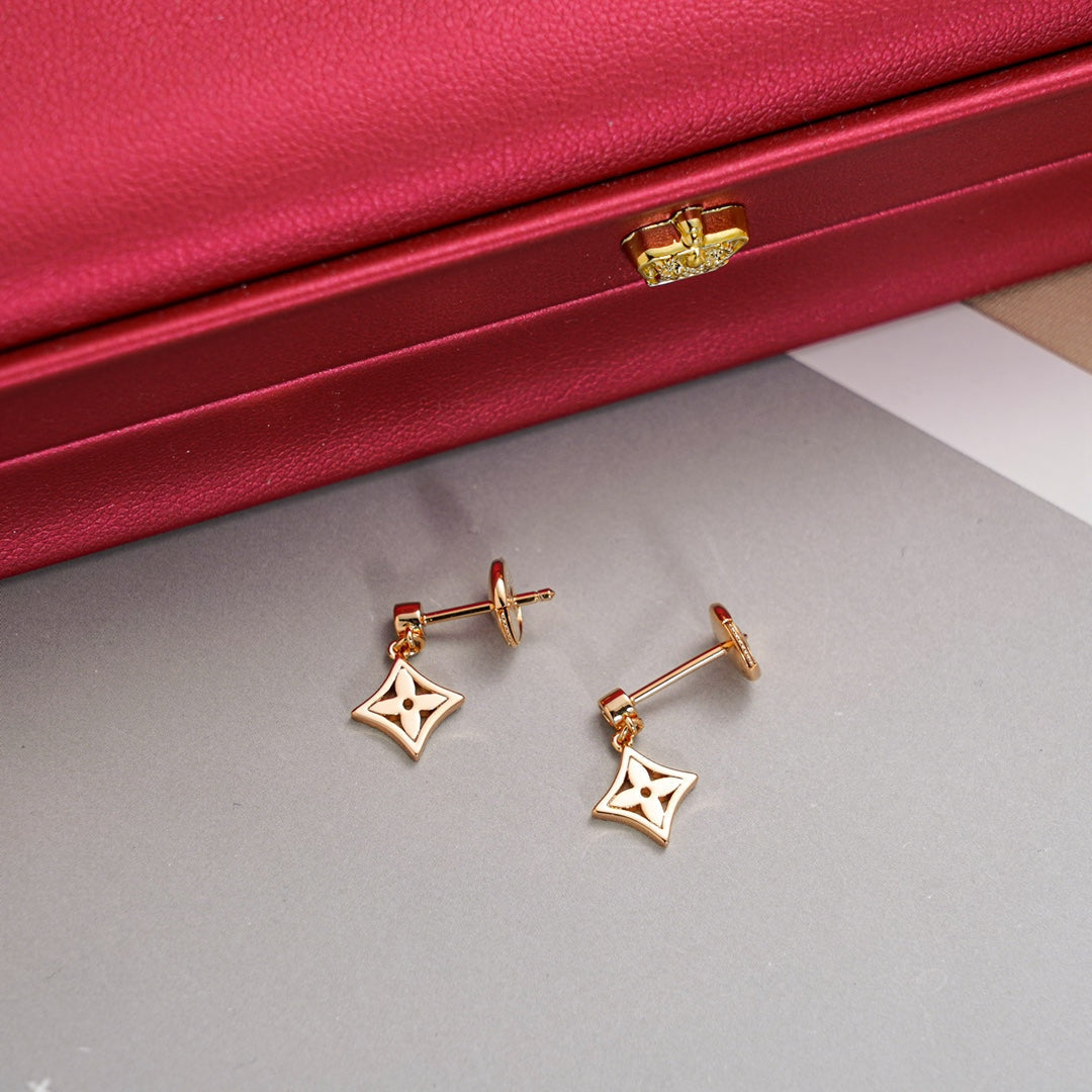 [Mystic]STAR EARRINGS GOLD