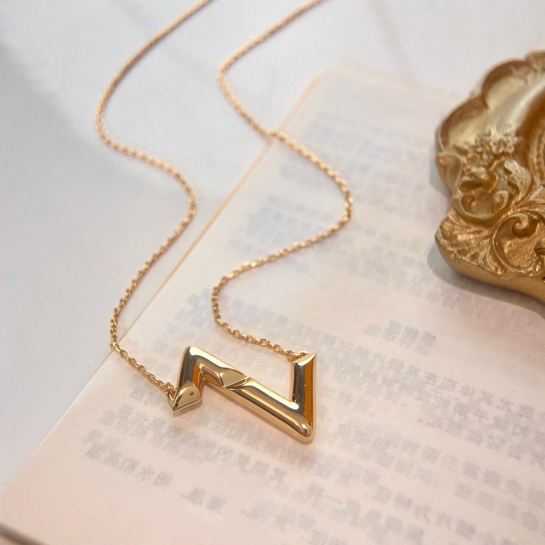 [Mystic]VOLTE UPSIDE DOWN NECKLACE