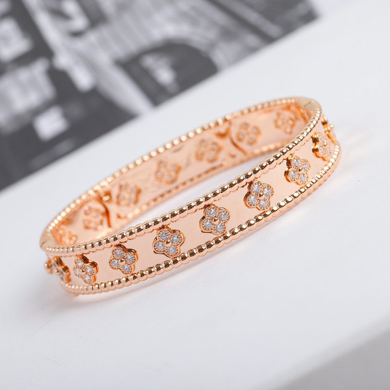 [Mystic]CLOVER BRACELET 8MM DIAMONDS