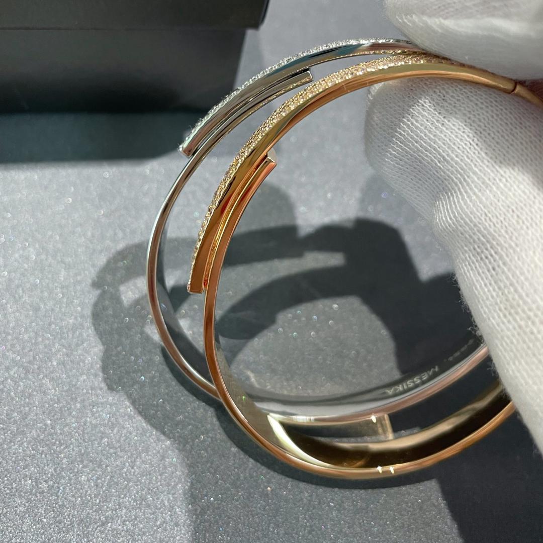[Mystic ]Move Noa Rose Gold Pavé Diamond Bangle Bracelet