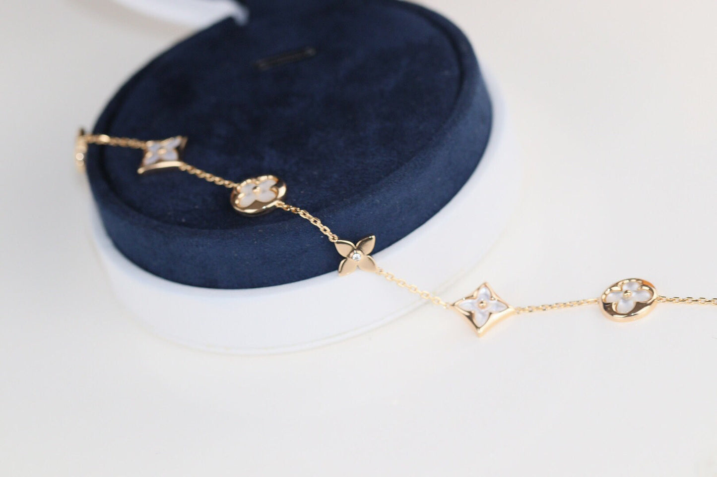 [Mystic]LEAF CLOVER BRACELET