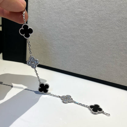 [Mystic] CLOVER 5 MOTIF ONYXS BRACELET COLLECTION