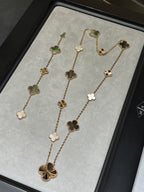 [Demi jewelry] 25 NEW CLOVER 15 MOTIFS GRAY MOTHER-OF-PEARL